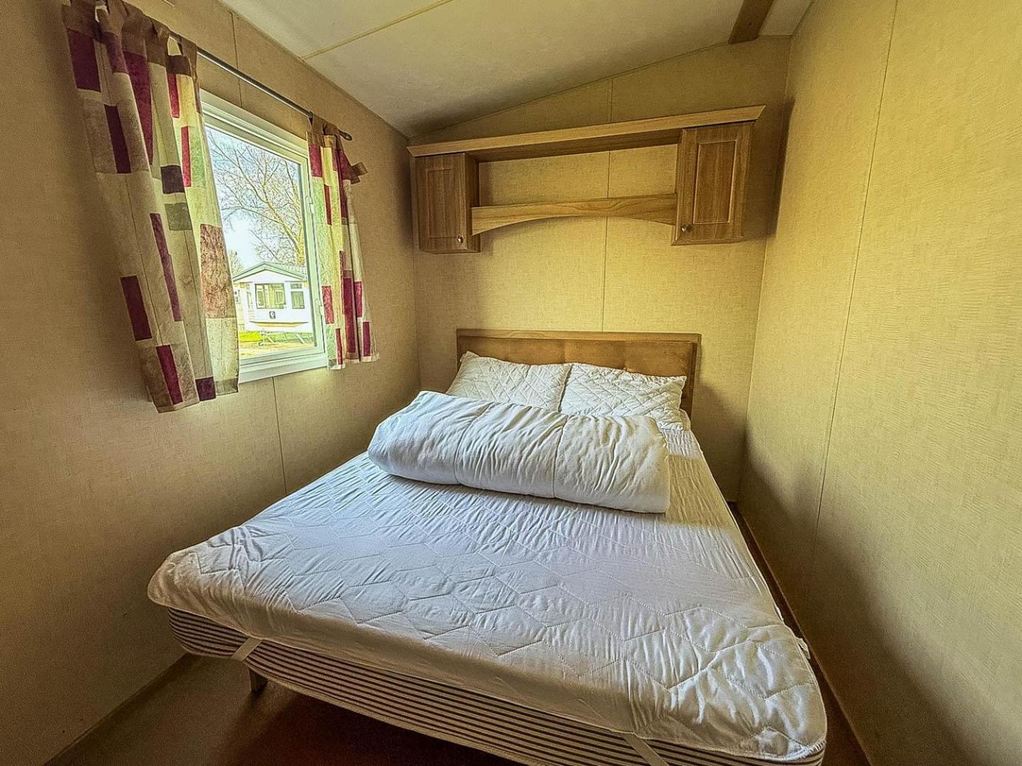 Spacious 8 Berth Caravan At Southview Holiday Park Near Skegness Ref 33018Ml Exterior foto