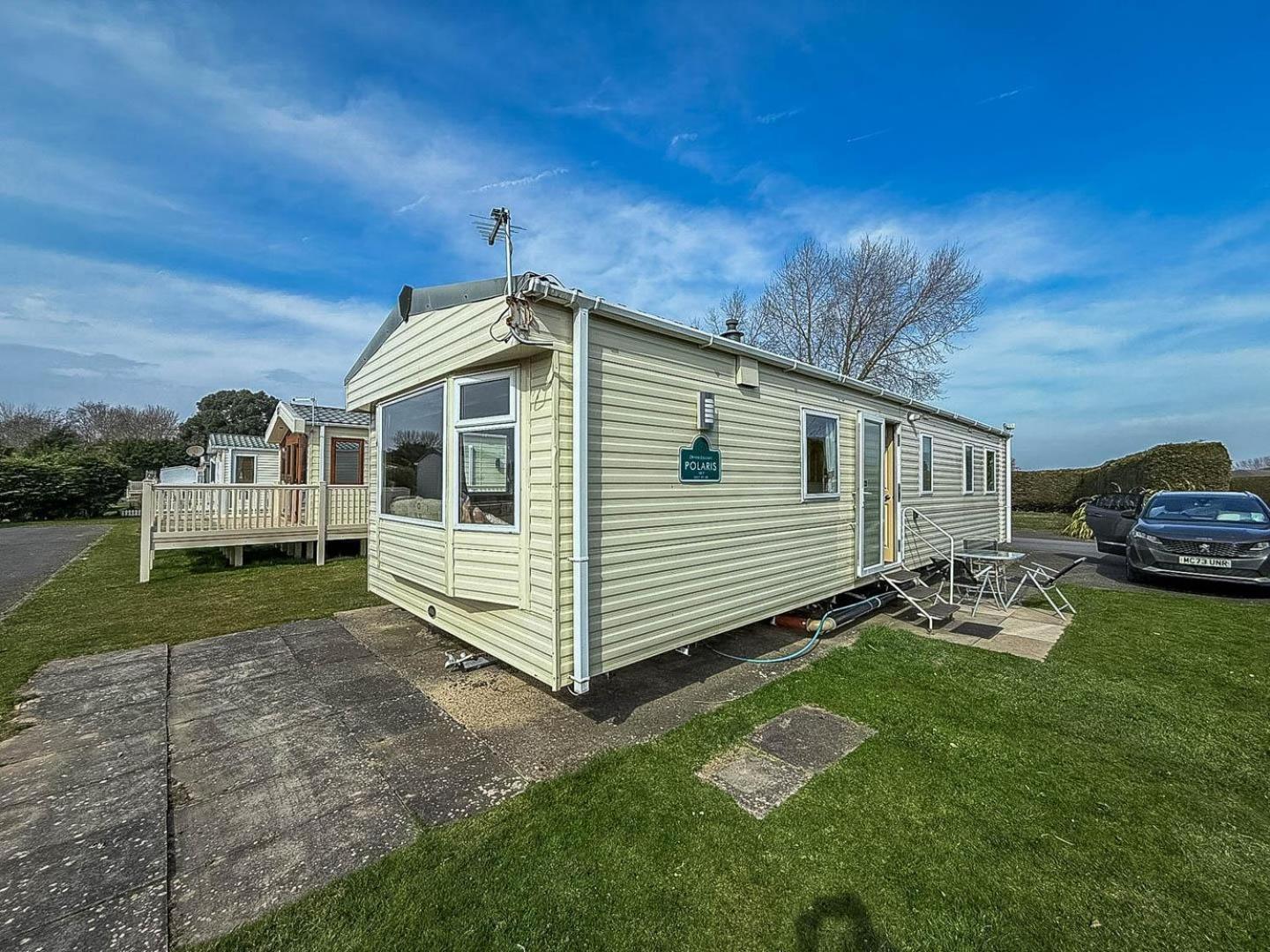 Spacious 8 Berth Caravan At Southview Holiday Park Near Skegness Ref 33018Ml Exterior foto